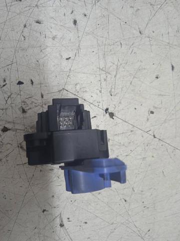 N105212V Renault (RVI)