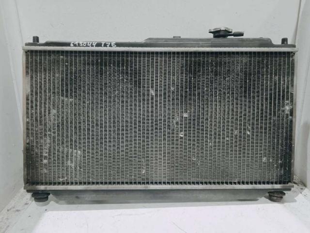 Radiador de esfriamento de motor OK2A115200 HYUNDAI