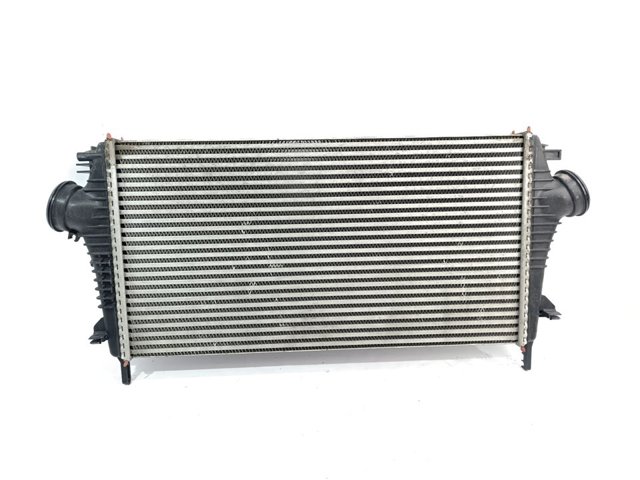 Radiador de intercooler P1831001 OPEL