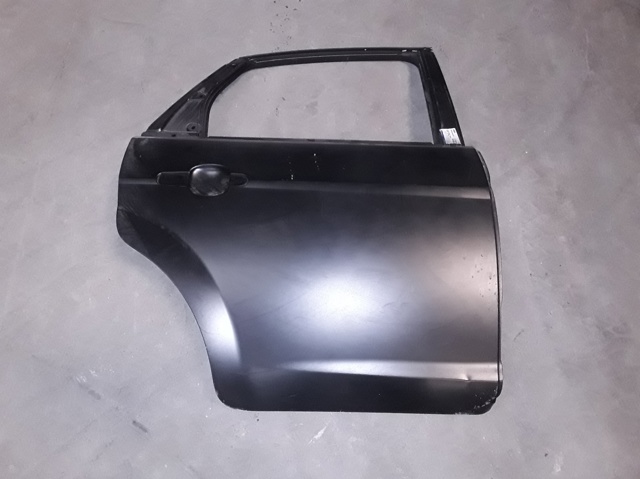 Porta traseira direita P8M51A24630AE FORD