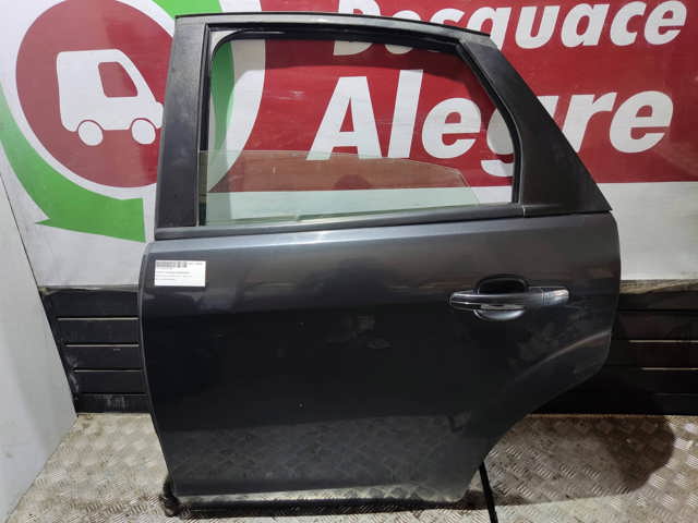 Porta traseira esquerda P8M51A24631AE FORD