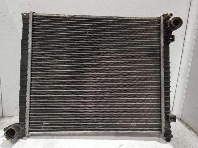 Radiador de esfriamento de motor PCC000101 LAND ROVER