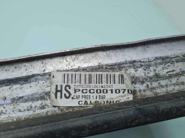 PCC001070 Land Rover