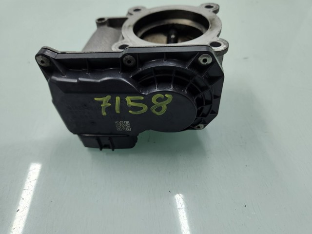 PE0113640 Mazda