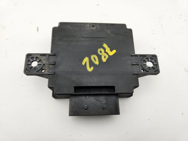 PE0318572 Mazda
