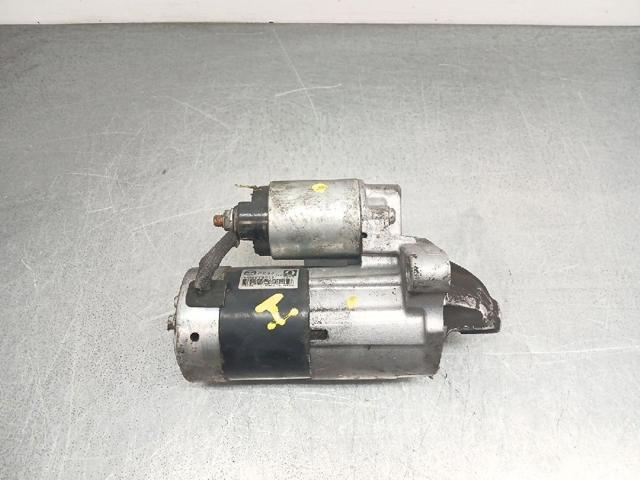 Motor de arranco PE0718400 MAZDA