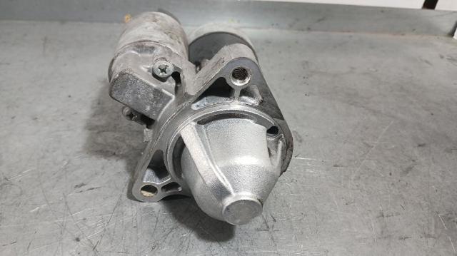 Motor de arranco PE0918400 MAZDA