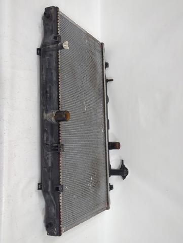 Radiador de esfriamento de motor PE1115200B MAZDA