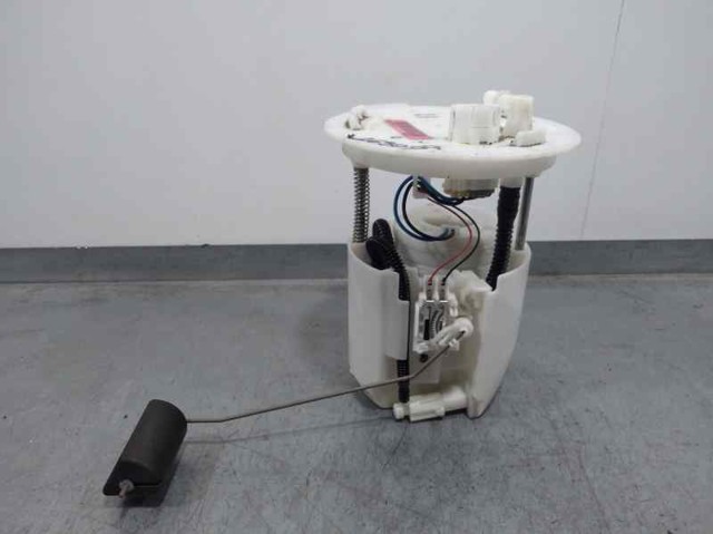 Módulo de bomba de combustível com sensor do nível de combustível para Mazda 3 BM, BN