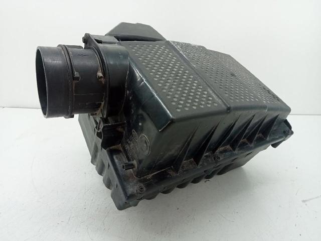 PHB000498 Land Rover