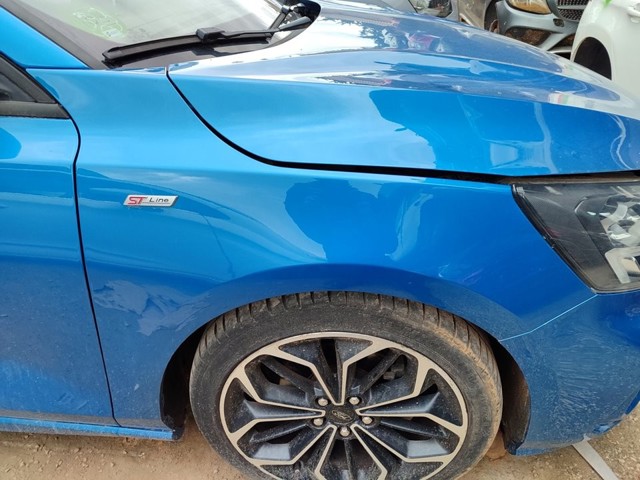 Pára-lama dianteiro direito PJX7BA16008AG FORD
