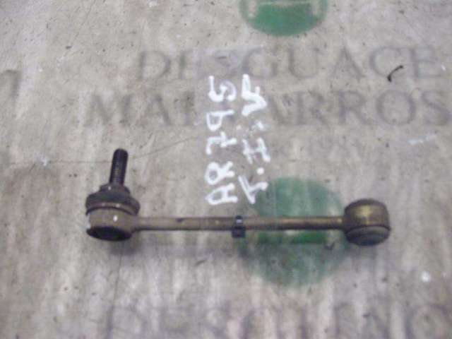 Montante de estabilizador traseiro Q0001802V004000000 MERCEDES