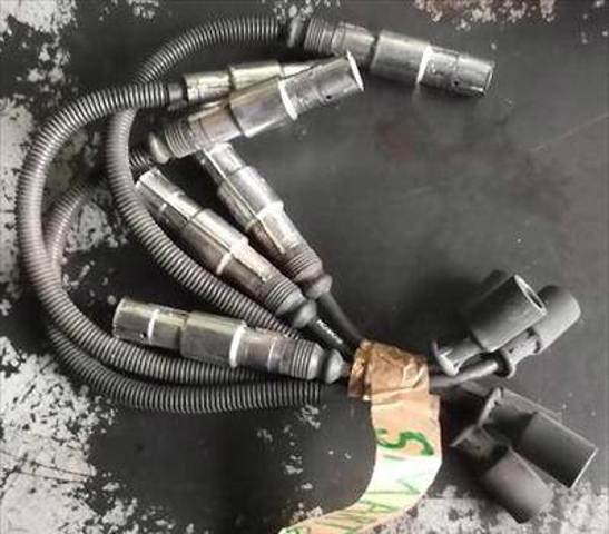 Fios de alta voltagem, kit Q0002576V002000000 MERCEDES