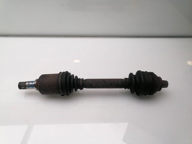 Q0003234V010000000 Mercedes