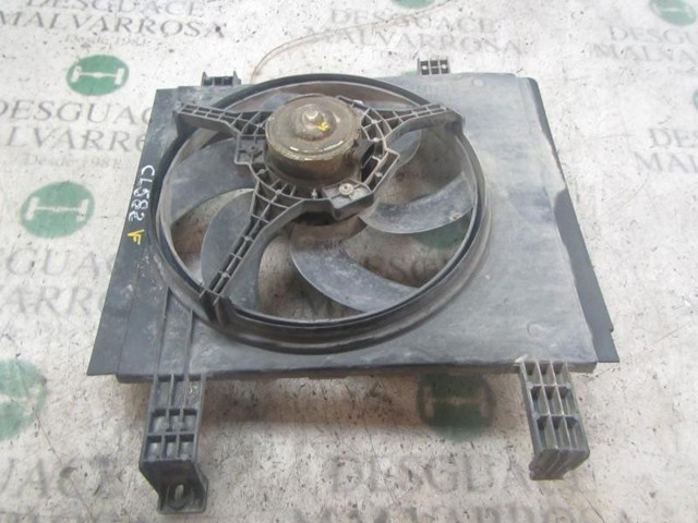 Q0008576V005000000 Mercedes