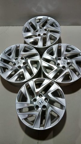 R17 Honda