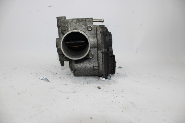 R2AA136B0 Mazda