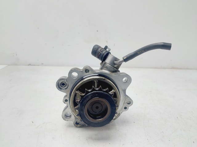 R2AA18G00 Mazda