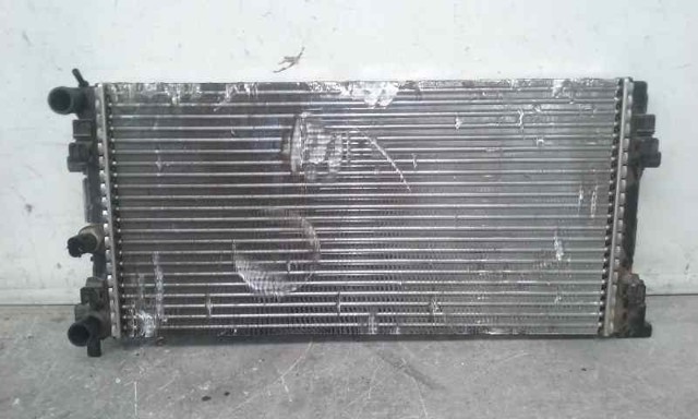 Radiador de esfriamento de motor R3570001 VAG