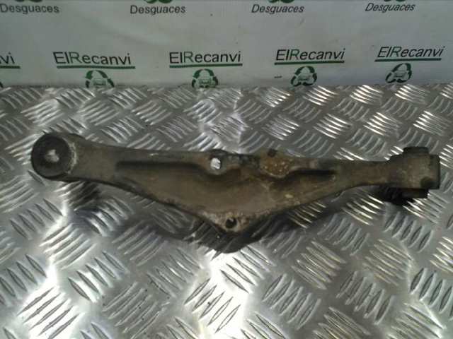 Braço oscilante inferior esquerdo de suspensão dianteira RBJ100791 ROVER