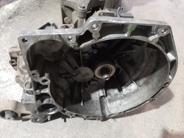 RF2N1R7F096AB Ford
