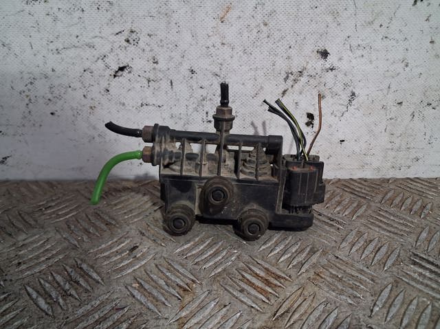 RVH000055 Land Rover