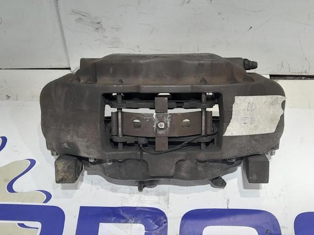 Suporte do freio dianteiro esquerdo SEB500080 LAND ROVER