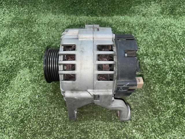 SG12B025 VAG