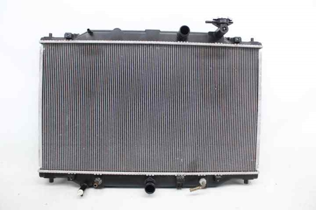 Radiador de esfriamento de motor SH0215200B MAZDA