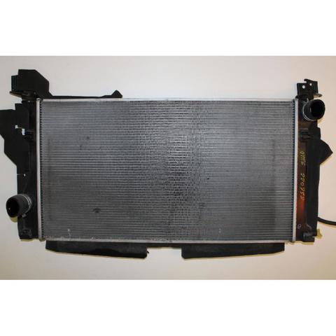 Radiador de esfriamento de motor SU00301172 TOYOTA