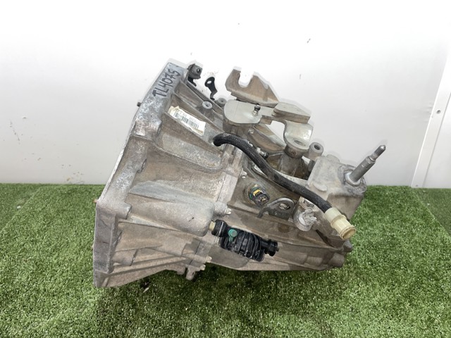 TL4075 Renault (RVI)