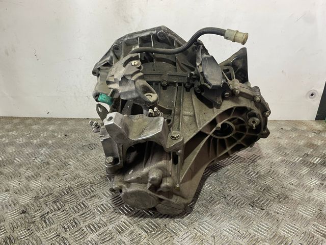 TL4K9S2 Renault (RVI)