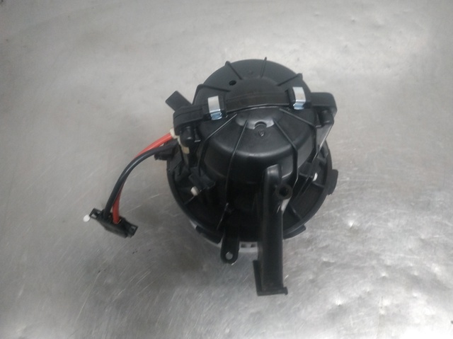 U0852003 VAG
