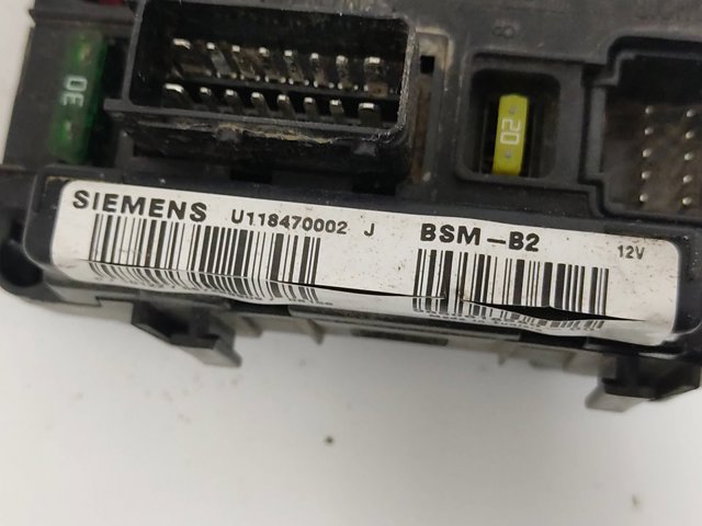 Unidade de dispositivos de segurança U118470002J PEUGEOT