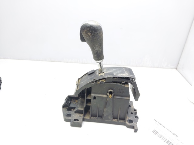 UCB500092 Land Rover