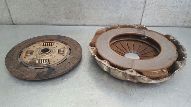 Cesta de embraiagem URB100760 LAND ROVER