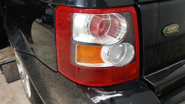 Lanterna traseira esquerda XFB500430 LAND ROVER