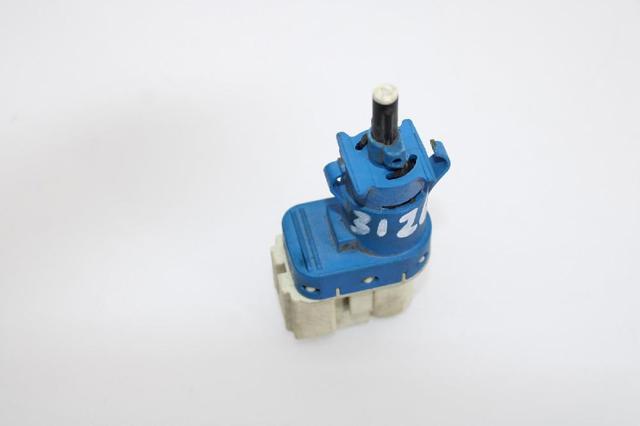 Sensor de ativação do sinal de parada XKB500030 LAND ROVER
