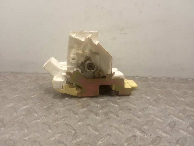 XS41A21812CF Ford