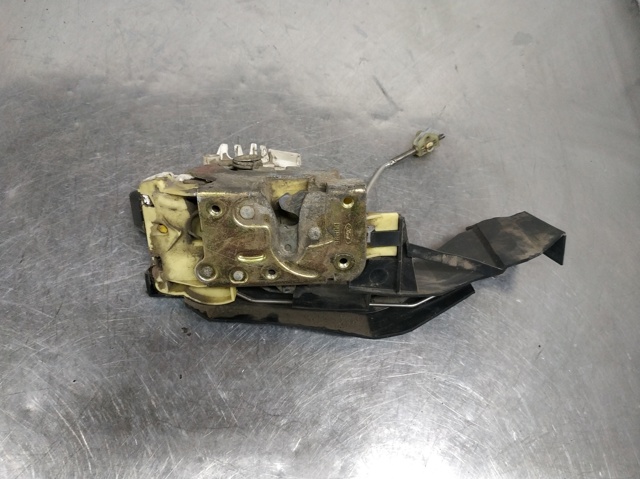 XS41A21812CF Ford