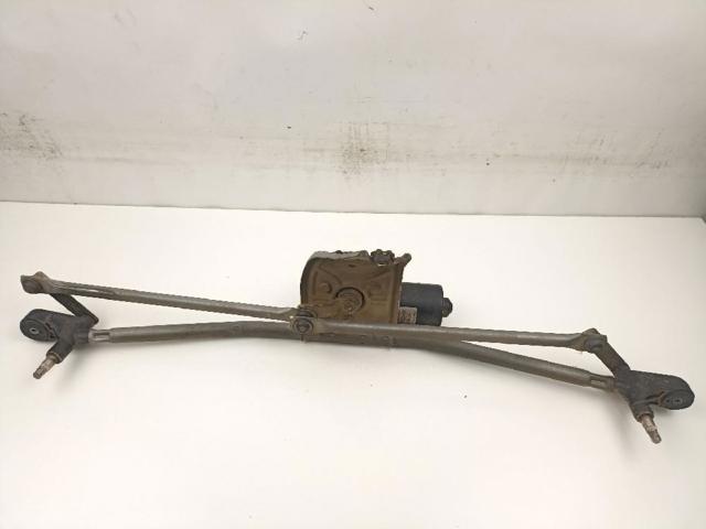 XS7117B571AA Ford