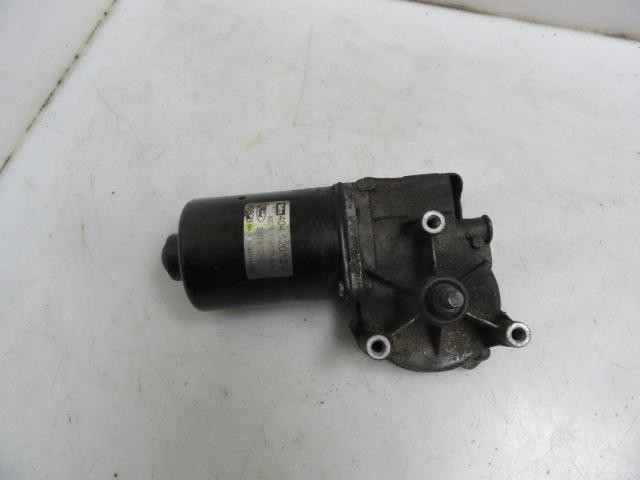 XS7117B571AA Ford