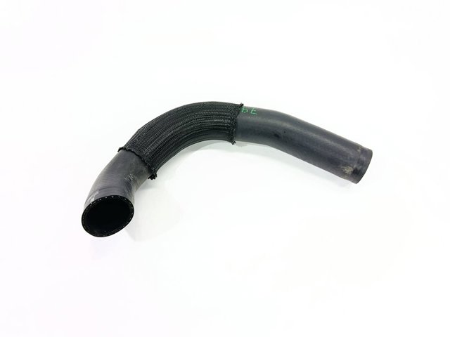 Mangueira (cano derivado) de intercooler Y6031333XB MAZDA