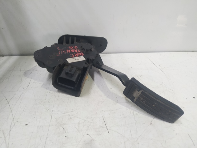 YC159F836BD Ford