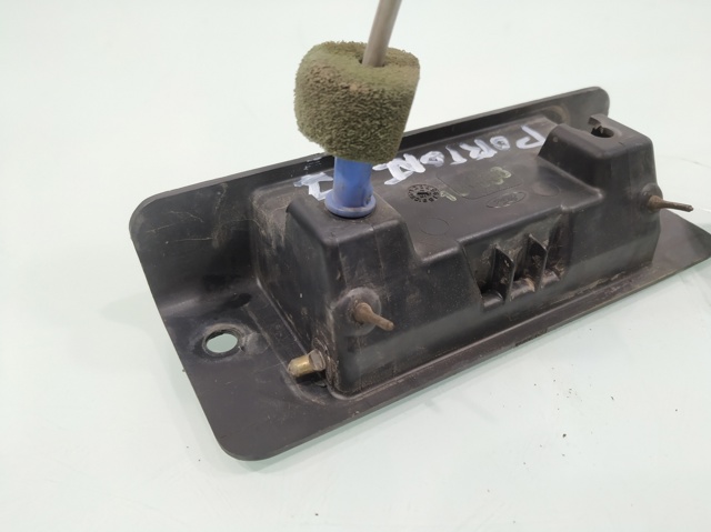 YC15V441N48 Ford