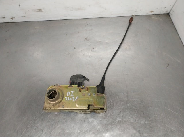 Fecho da porta dianteira esquerda YC1AV21813BL FORD