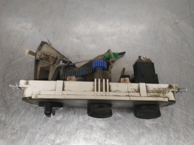 Unidade de controlo dos modos de aquecimento/condicionamento YC1H18D451A FORD