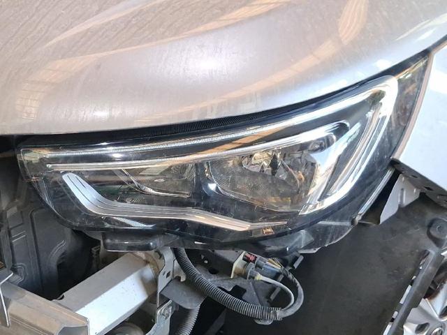 Luz esquerda Opel GRANDLAND  A18, P1UO ao melhor preço