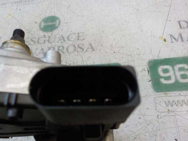 Trapézio de limpador pára-brisas YQ00140880 PEUGEOT