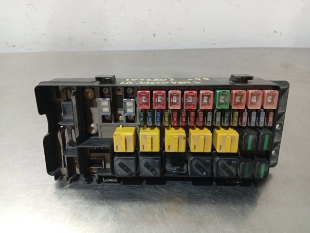 YQE103800 Land Rover